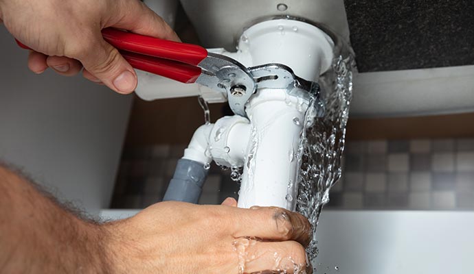 Plumbing leak restoration service